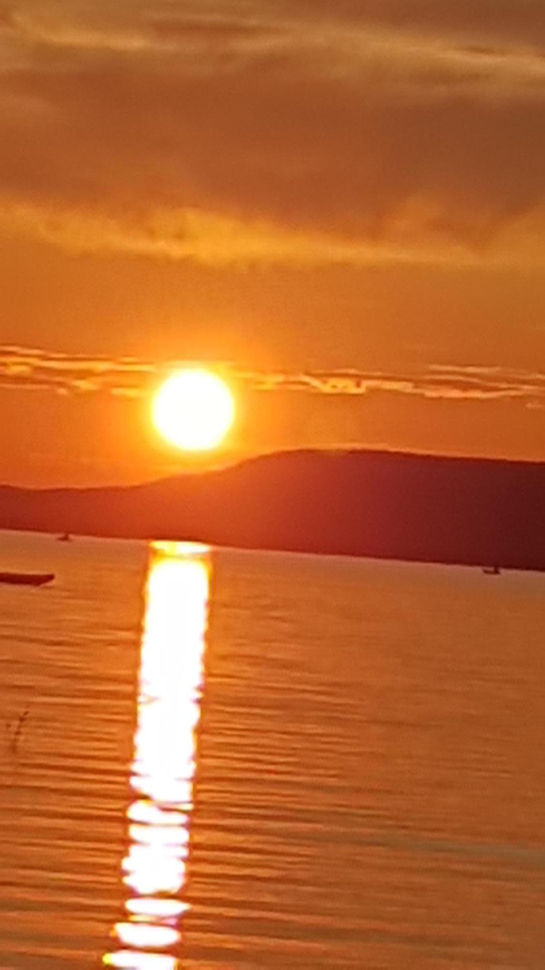 Család-Barát Apartman Balatonlelle Exterior foto