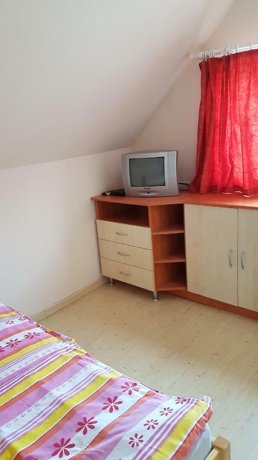 Család-Barát Apartman Balatonlelle Exterior foto