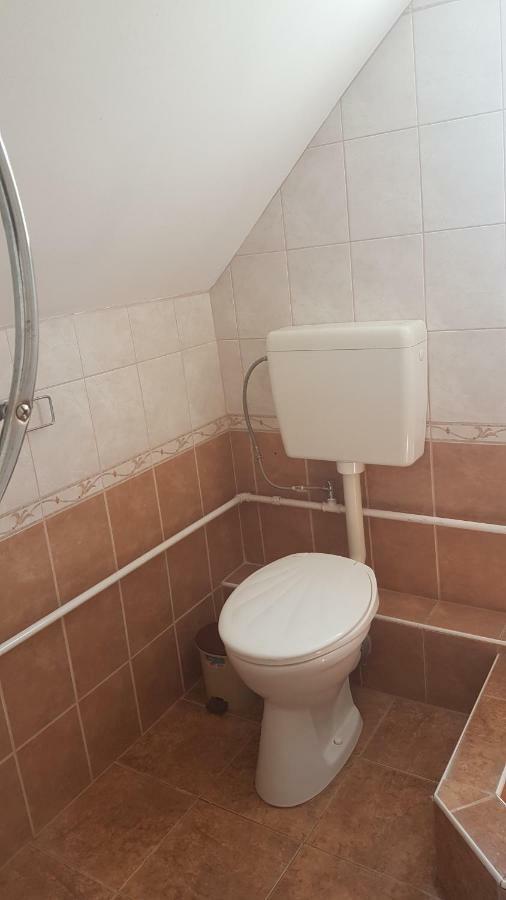 Család-Barát Apartman Balatonlelle Exterior foto
